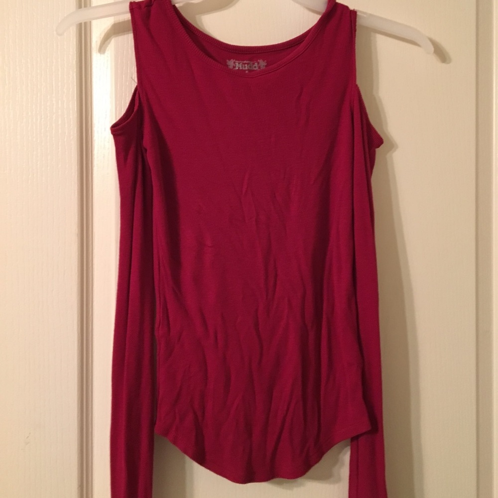 Shoulder-less Shirt